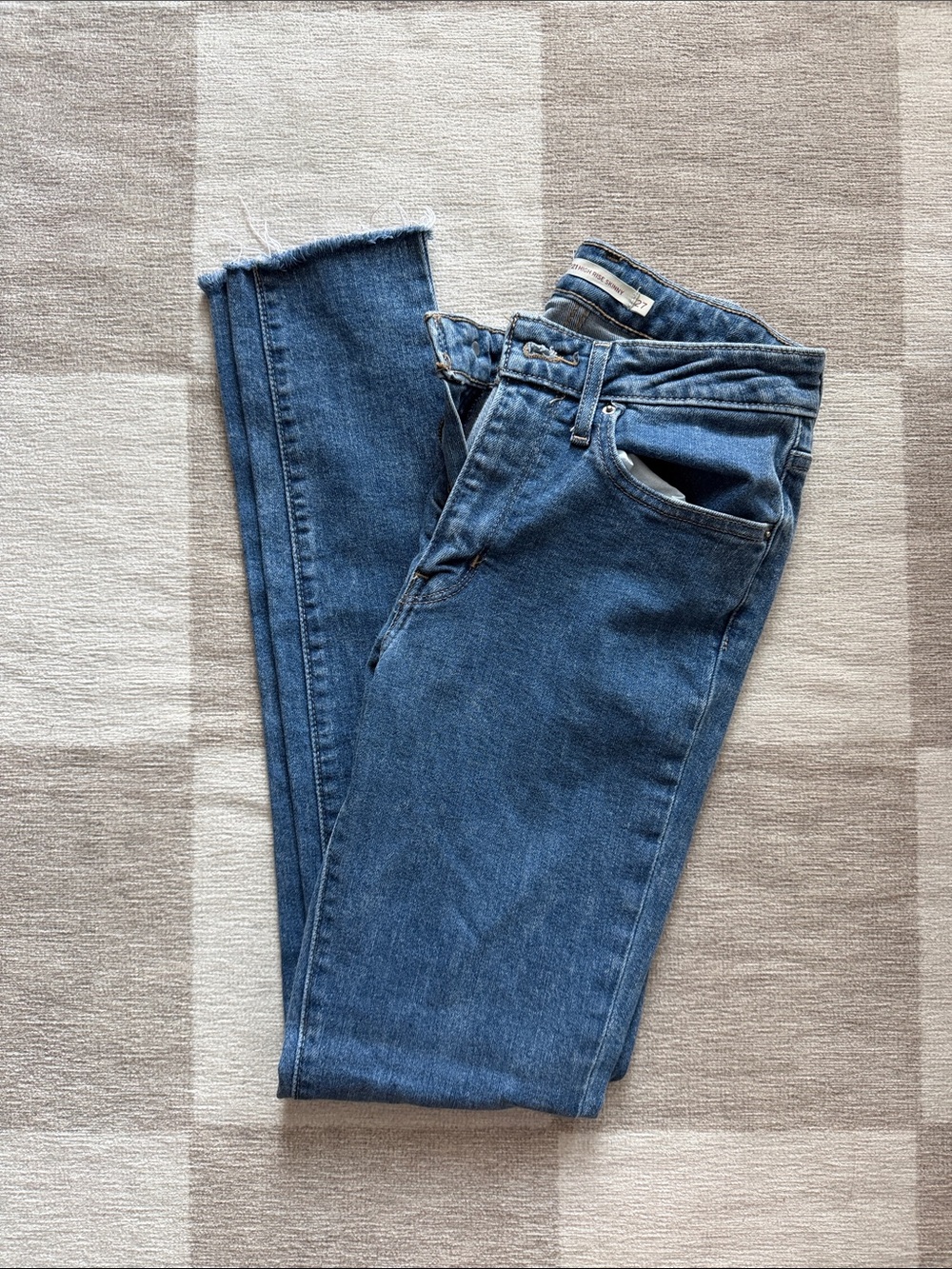 Levi's 721 High-Rise Skinny Jeans Straight Leg Blue Denim